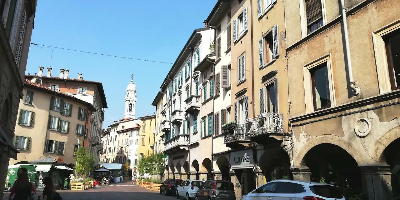 Fashion House Elvira 1 Apartment Bergamo